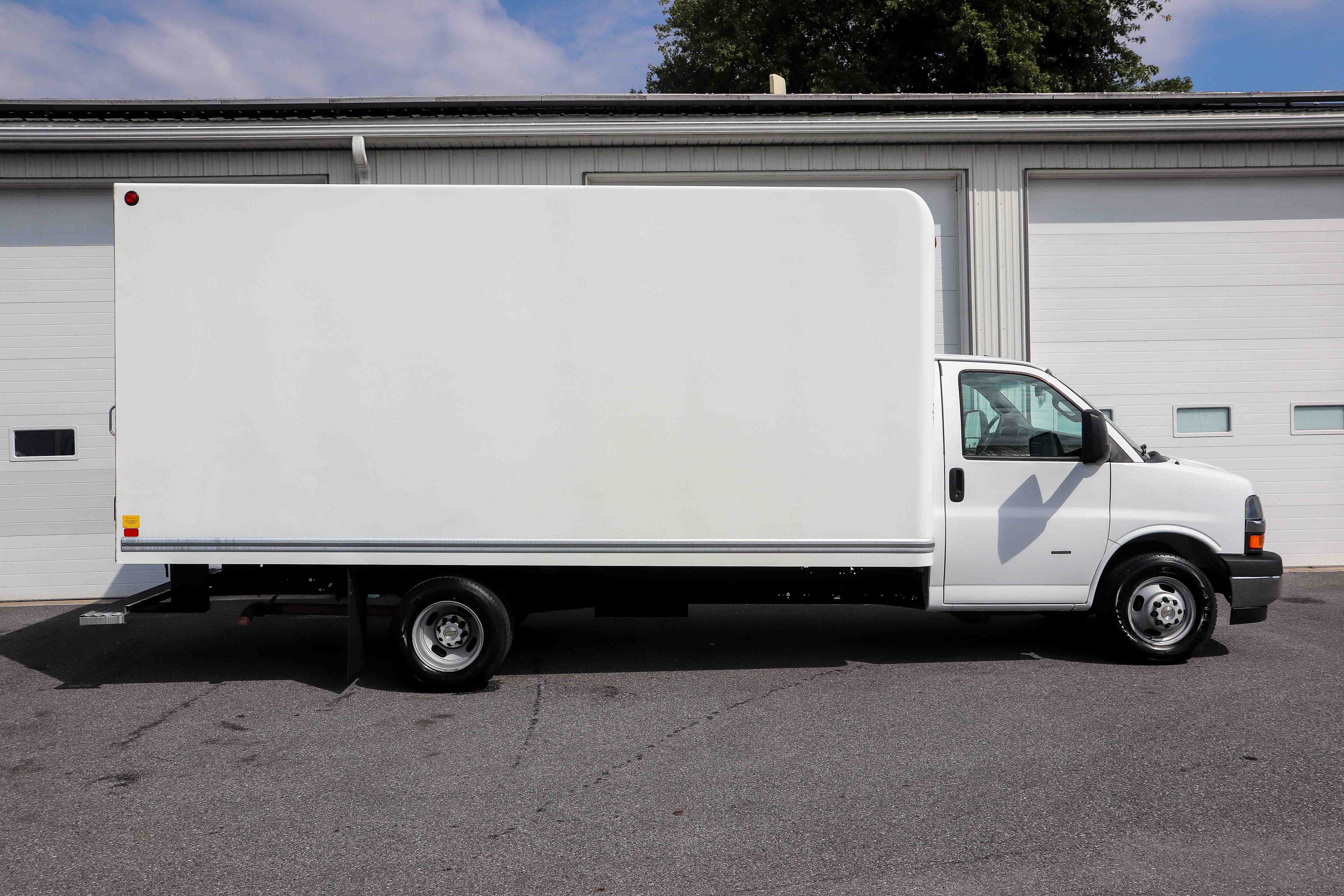chevrolet express cutaway 2022 1HA3GTC75NN000102 image chevrolet express cutaway 2022 1HA3GTC75NN000102 image